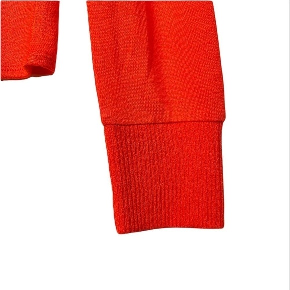 Sanctuary NWT Twist Front Mock Neck Sweater Size Large in Bright Melon - Picture 5 of 9